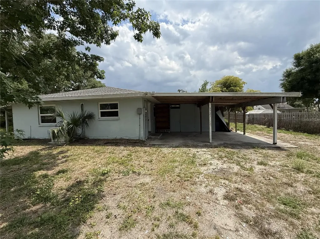 3721 36th Avenue E Palmetto FL 34221