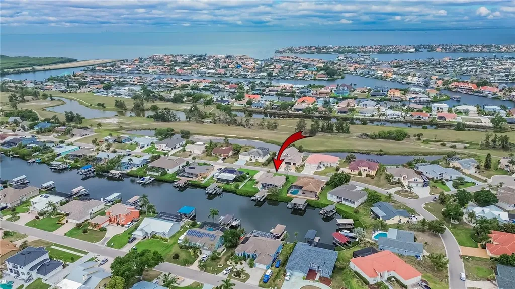 806 Eagle Lane Apollo Beach FL 33572