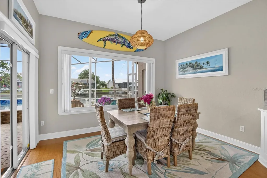 806 Eagle Lane Apollo Beach FL 33572