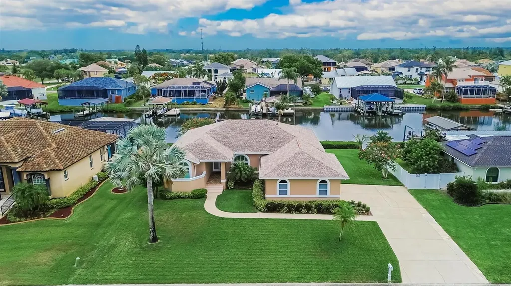 806 Eagle Lane Apollo Beach FL 33572