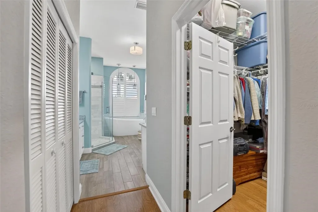 806 Eagle Lane Apollo Beach FL 33572