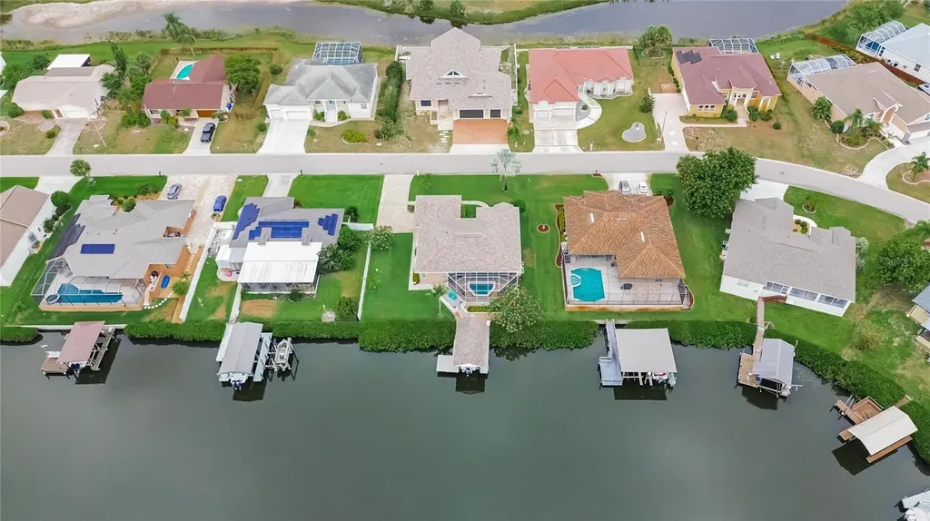 806 Eagle Lane Apollo Beach FL 33572