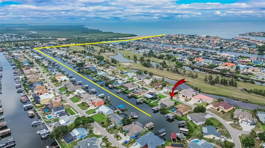 806 Eagle Lane Apollo Beach FL 33572