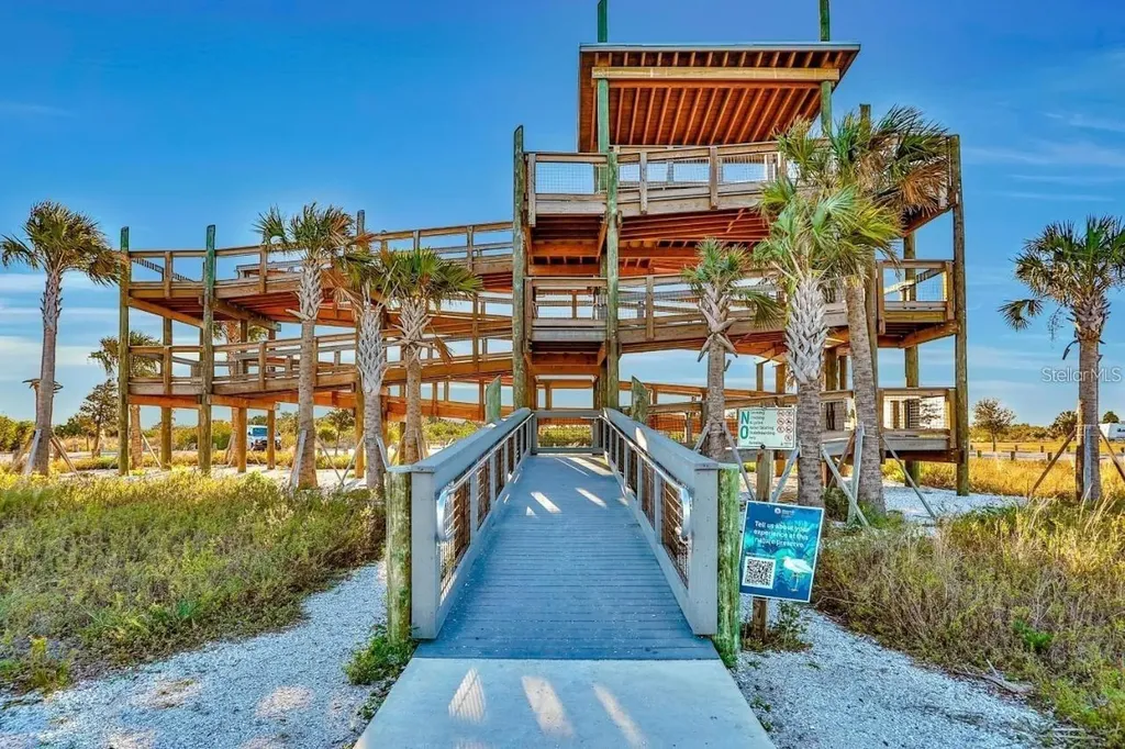 806 Eagle Lane Apollo Beach FL 33572