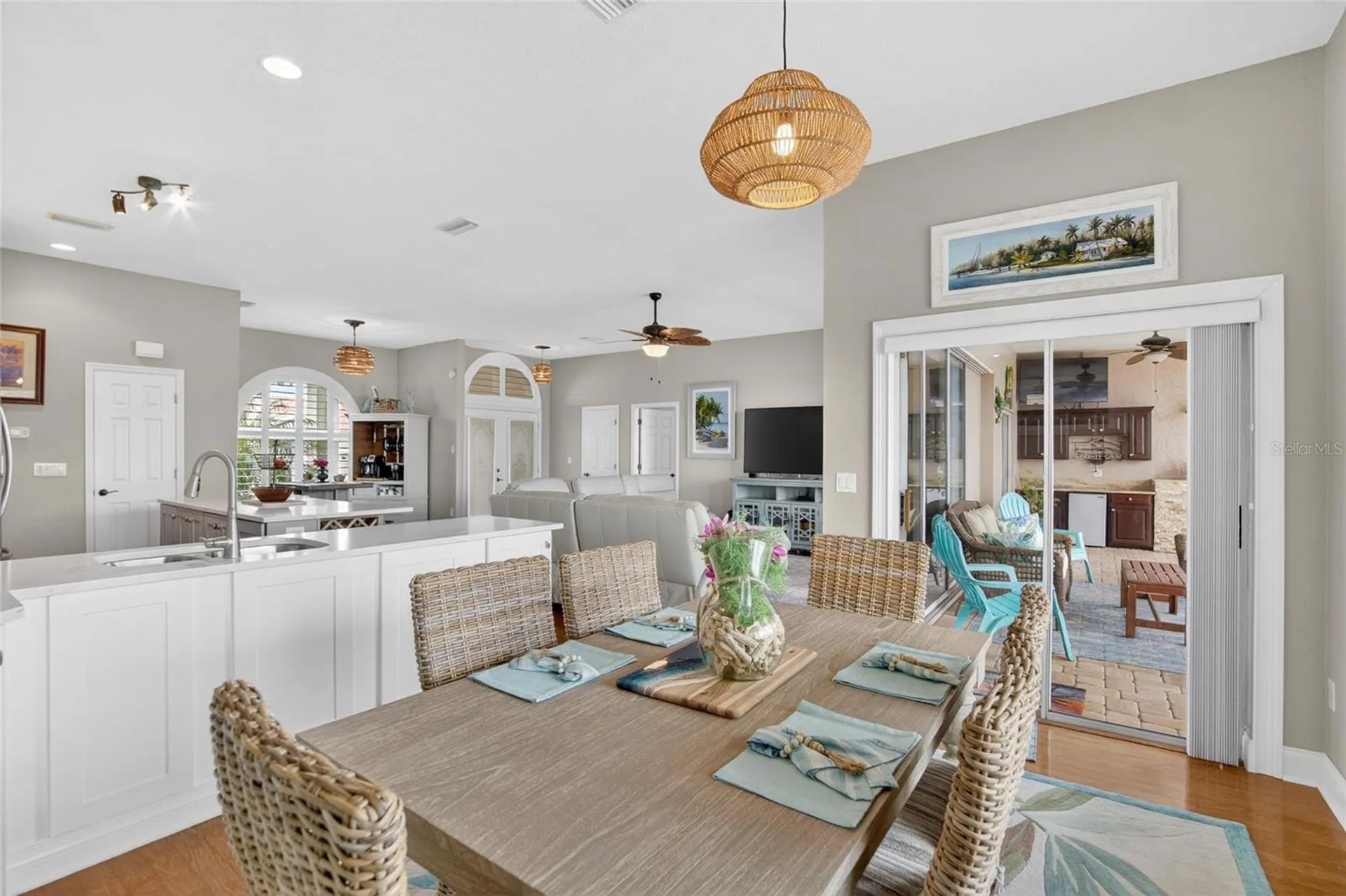 806 Eagle Lane Apollo Beach FL 33572