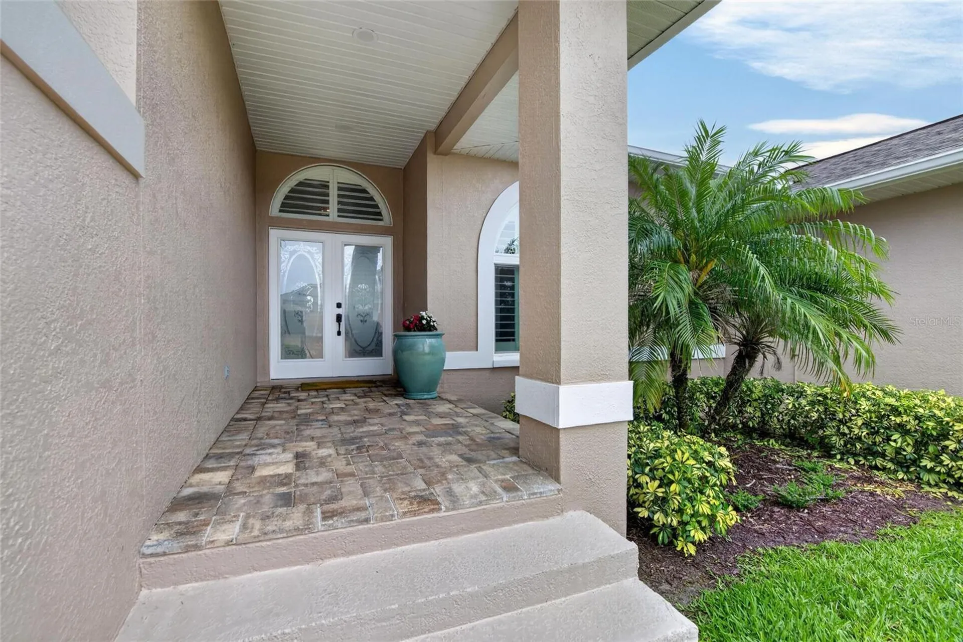 806 Eagle Lane Apollo Beach FL 33572