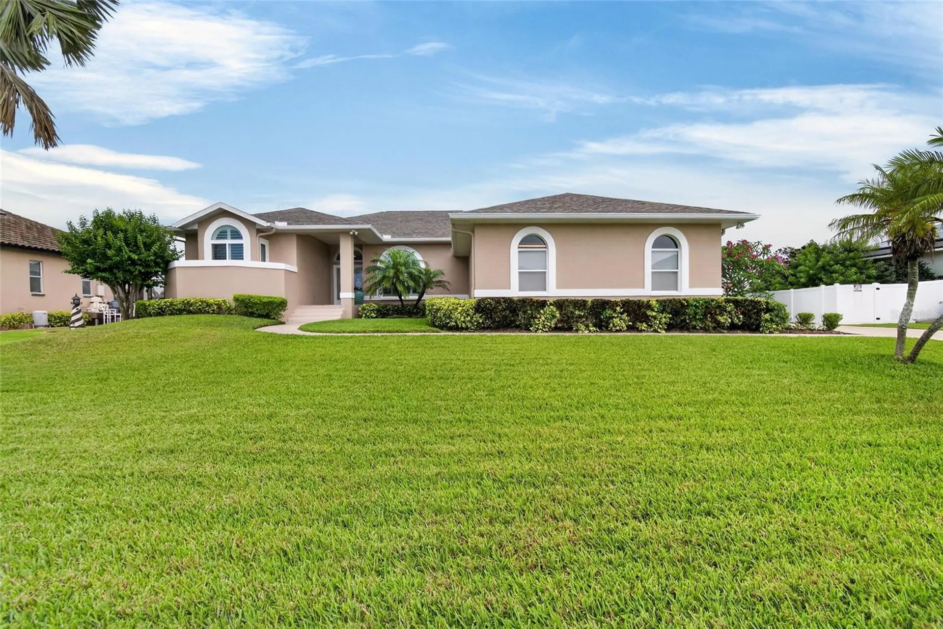 806 Eagle Lane Apollo Beach FL 33572