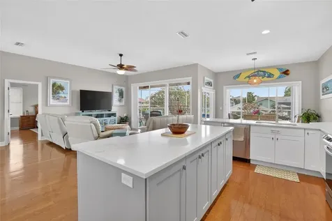 806 Eagle Lane Apollo Beach FL 33572