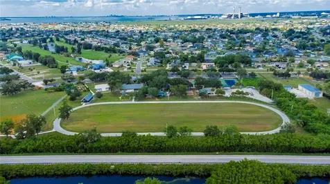 806 Eagle Lane Apollo Beach FL 33572
