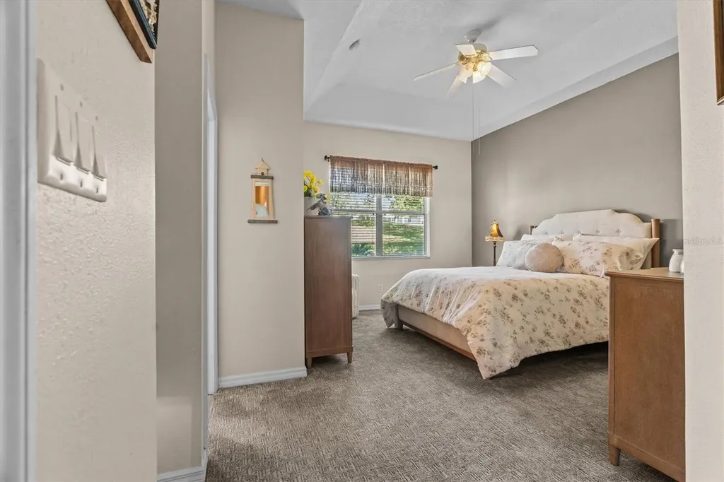24357 Amberleaf Court Leesburg FL 34748