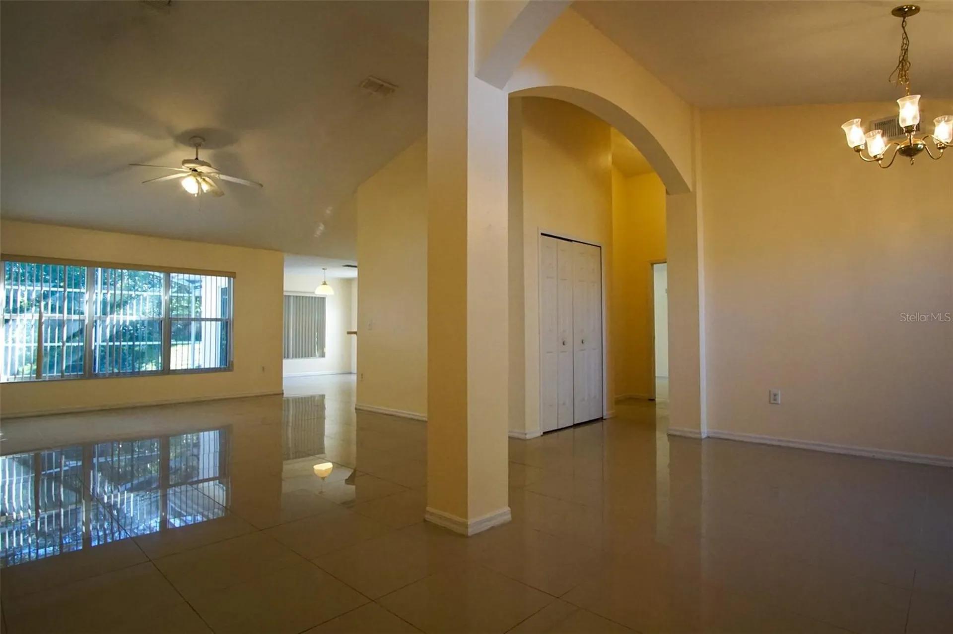5434 Loma Vista Loop Davenport FL 33896