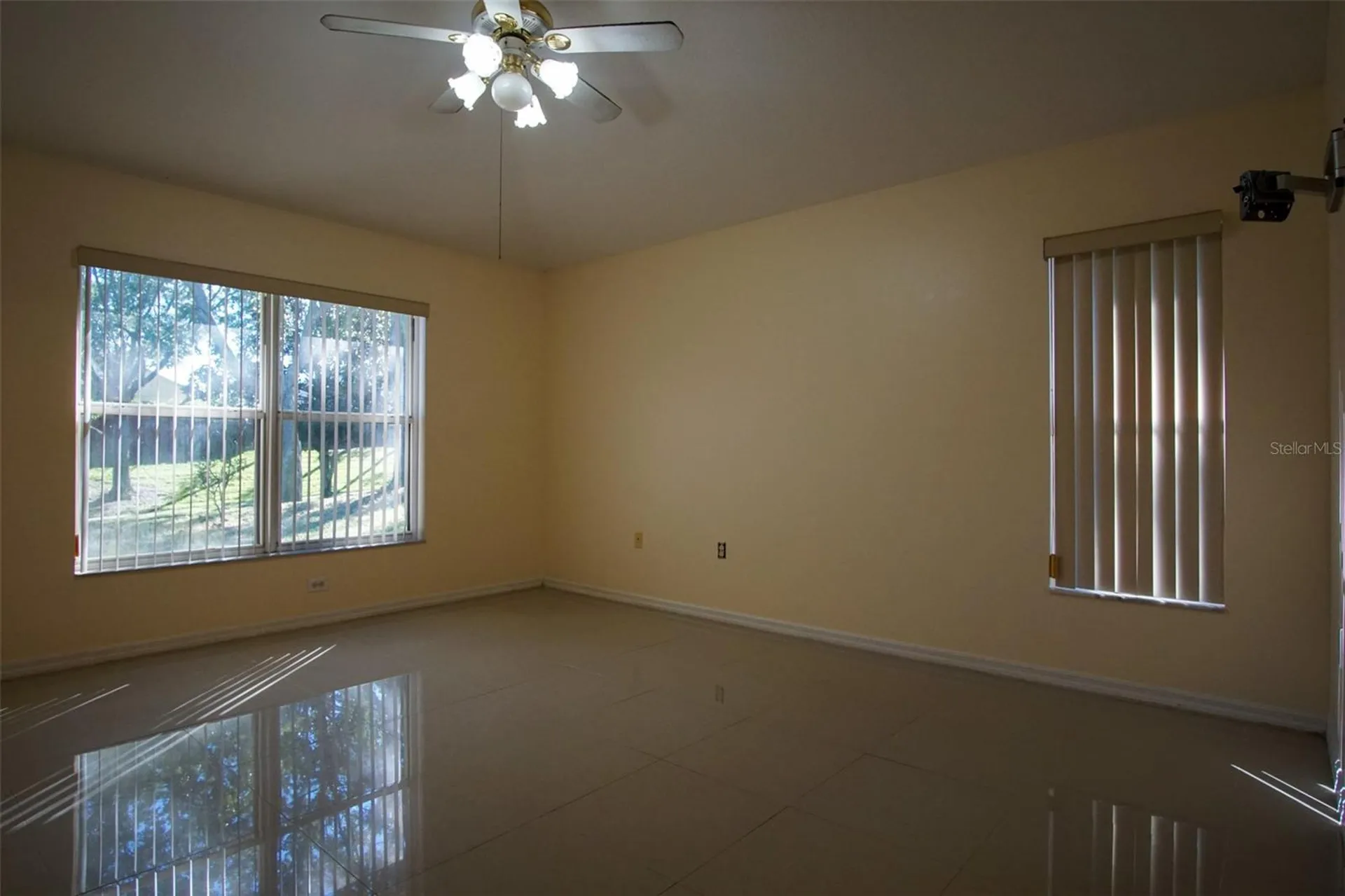 5434 Loma Vista Loop Davenport FL 33896