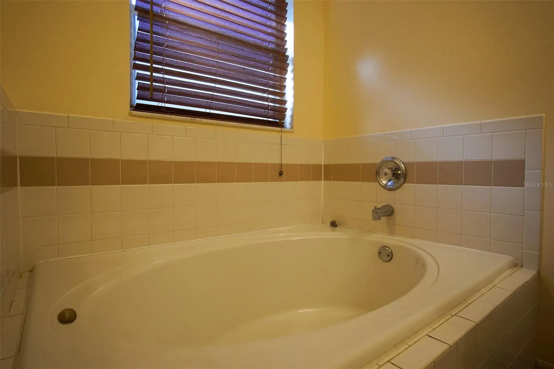5434 Loma Vista Loop Davenport FL 33896