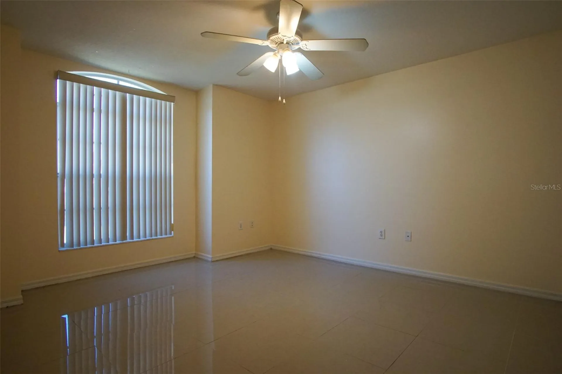 5434 Loma Vista Loop Davenport FL 33896
