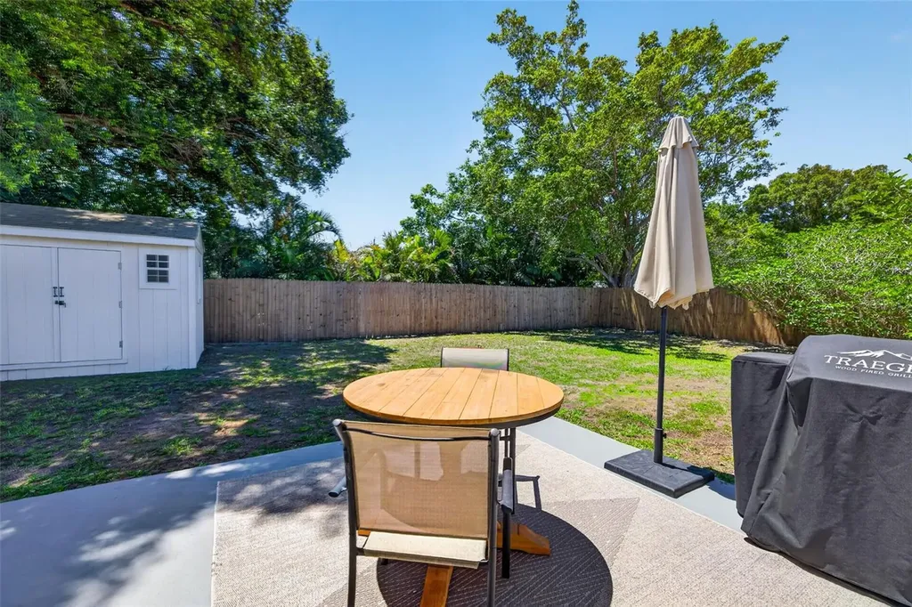 605 Mehlenbacher Road Belleair Bluffs FL 33770