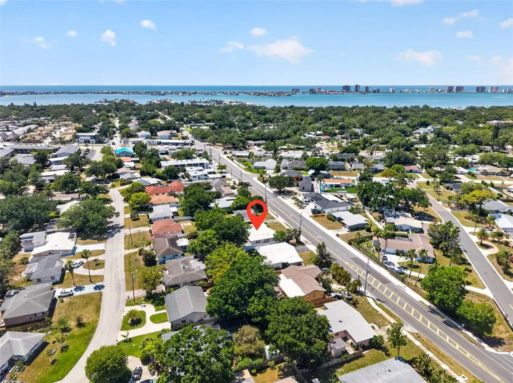 605 Mehlenbacher Road Belleair Bluffs FL 33770
