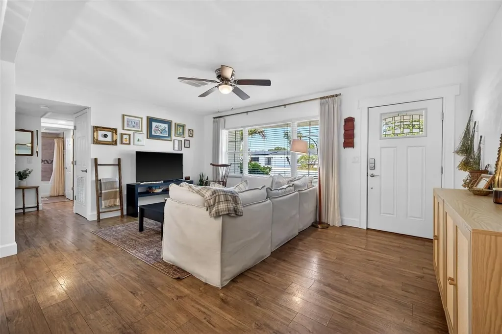 605 Mehlenbacher Road Belleair Bluffs FL 33770
