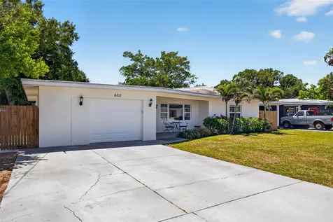 605 Mehlenbacher Road Belleair Bluffs FL 33770