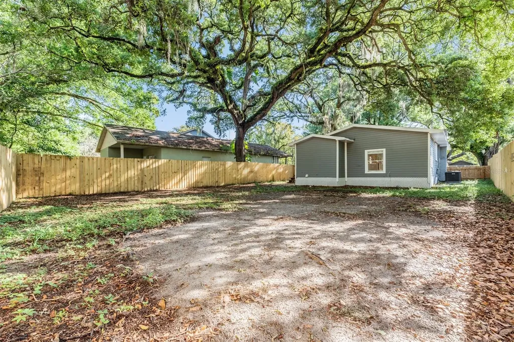 4206 N 13th Street Tampa FL 33603
