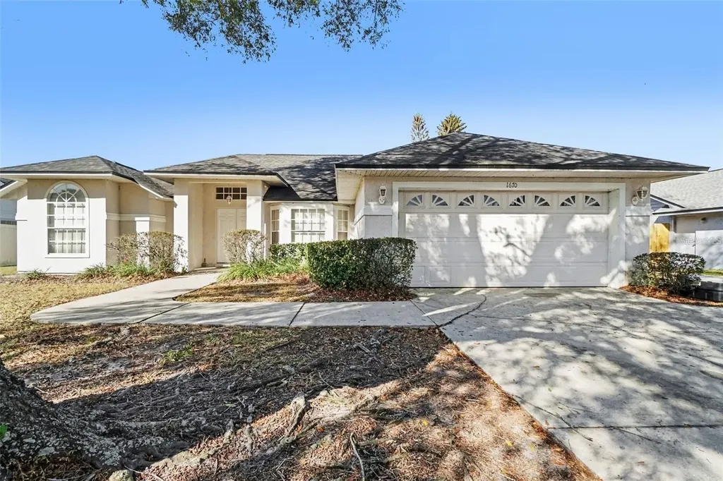 1670 E Spring Ridge Circle Winter Garden FL 34787