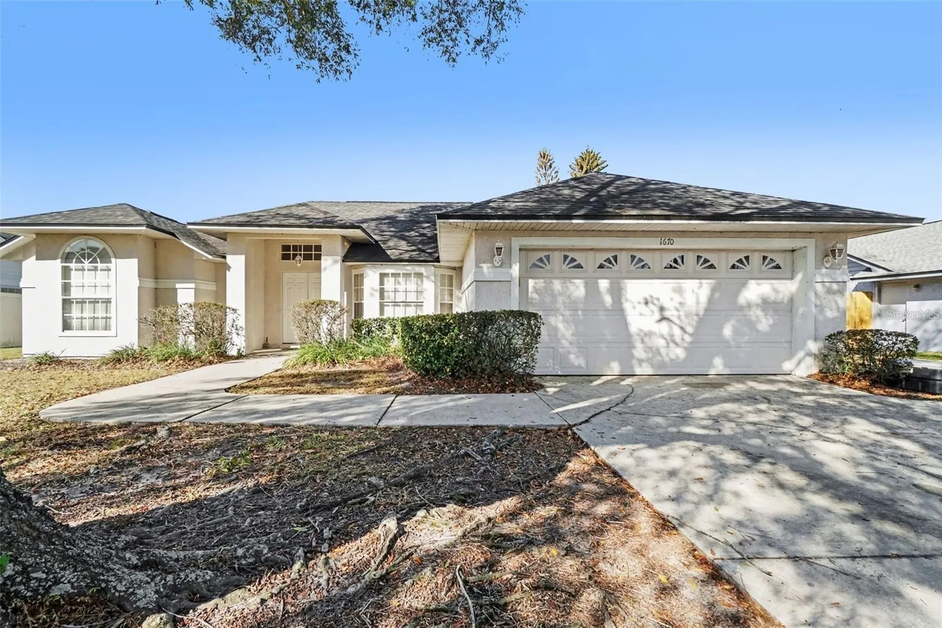 1670 E Spring Ridge Circle Winter Garden FL 34787