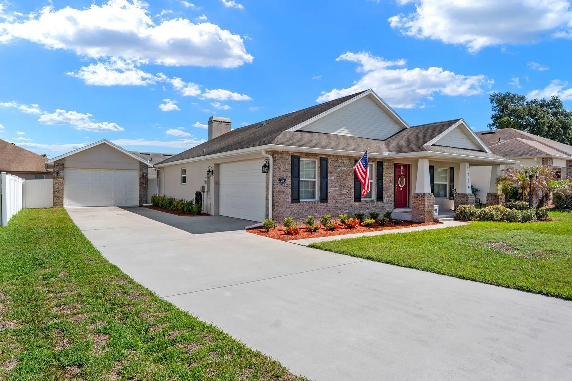 1206 Spotted Lilac Lane Plant City FL 33563
