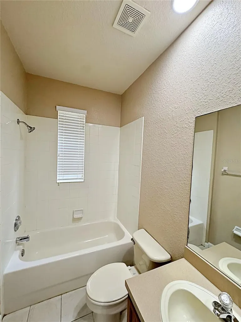 3331 Whitestone Circle Kissimmee FL 34741