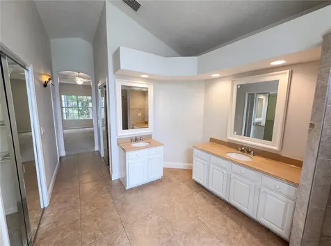 680 Macglenross Drive Oviedo FL 32765