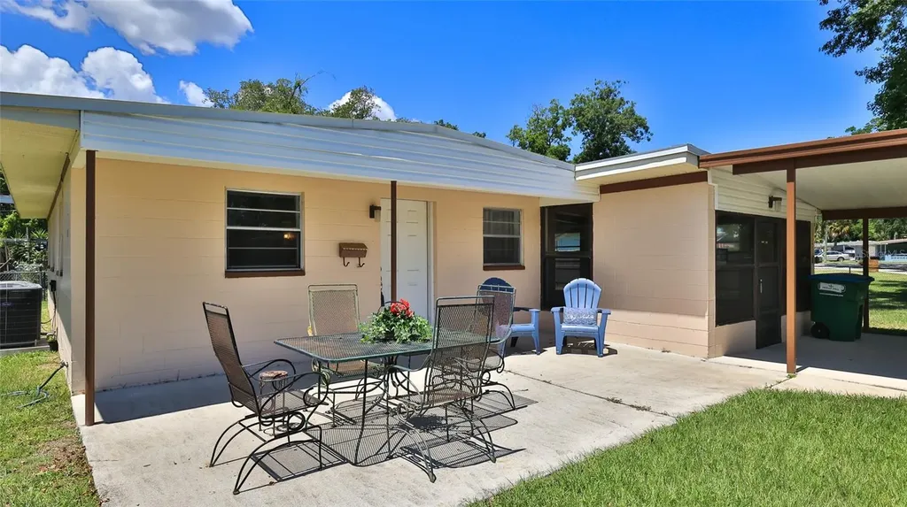 536 Dorothy Avenue Daytona Beach FL 32117