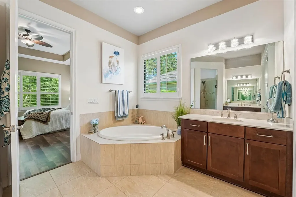 648 Southlake Drive Ormond Beach FL 32174