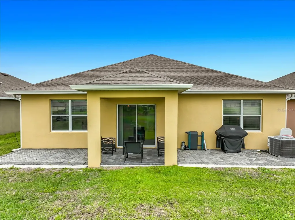 3180 Burrowing Owl Drive Mims FL 32754