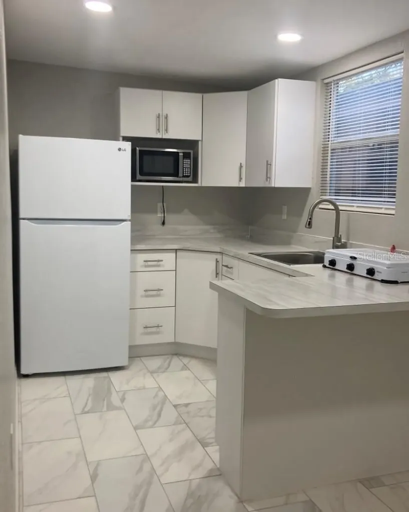 8331 W Pocahontas Avenue Tampa FL 33615