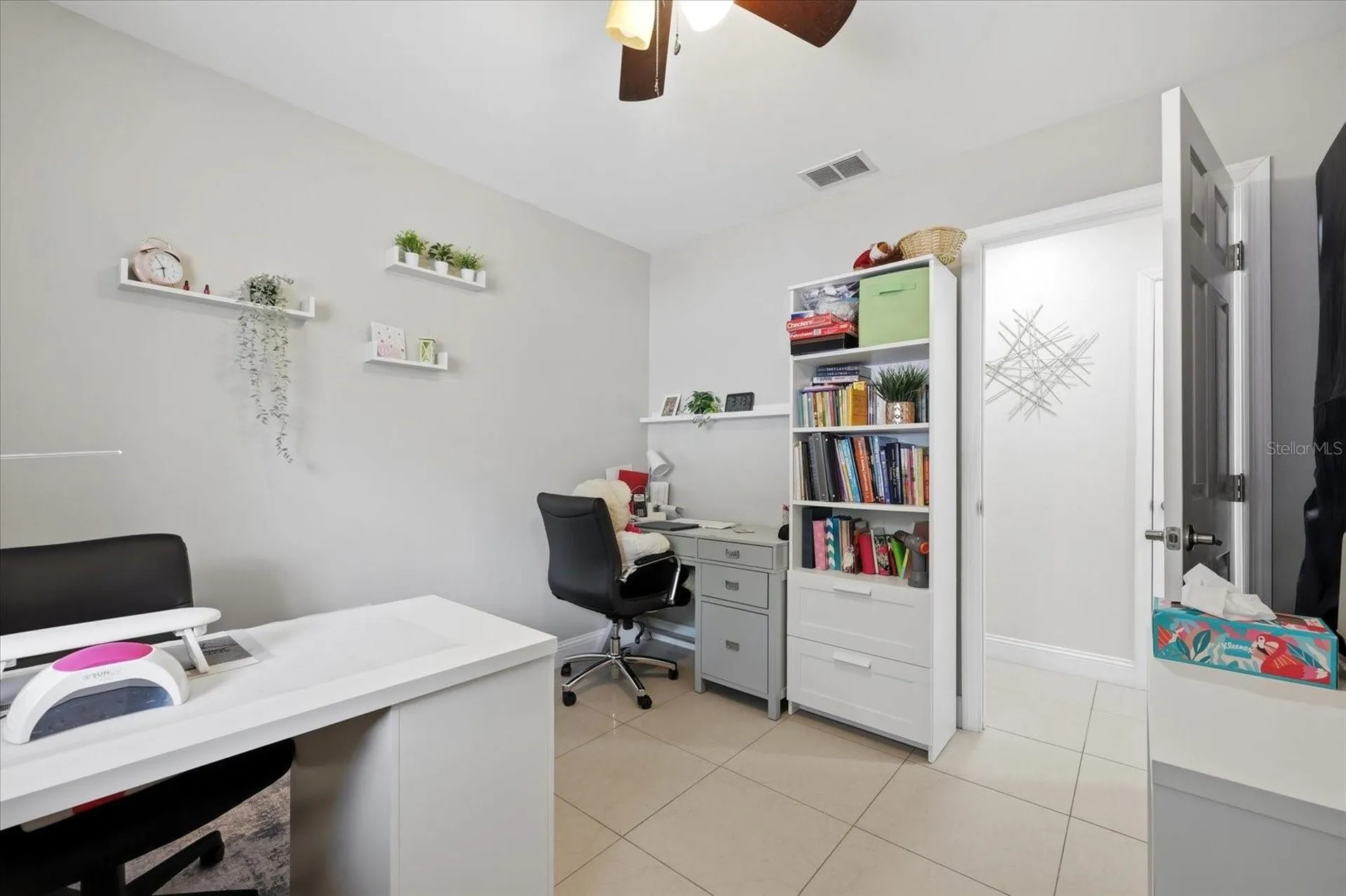 8331 W Pocahontas Avenue Tampa FL 33615