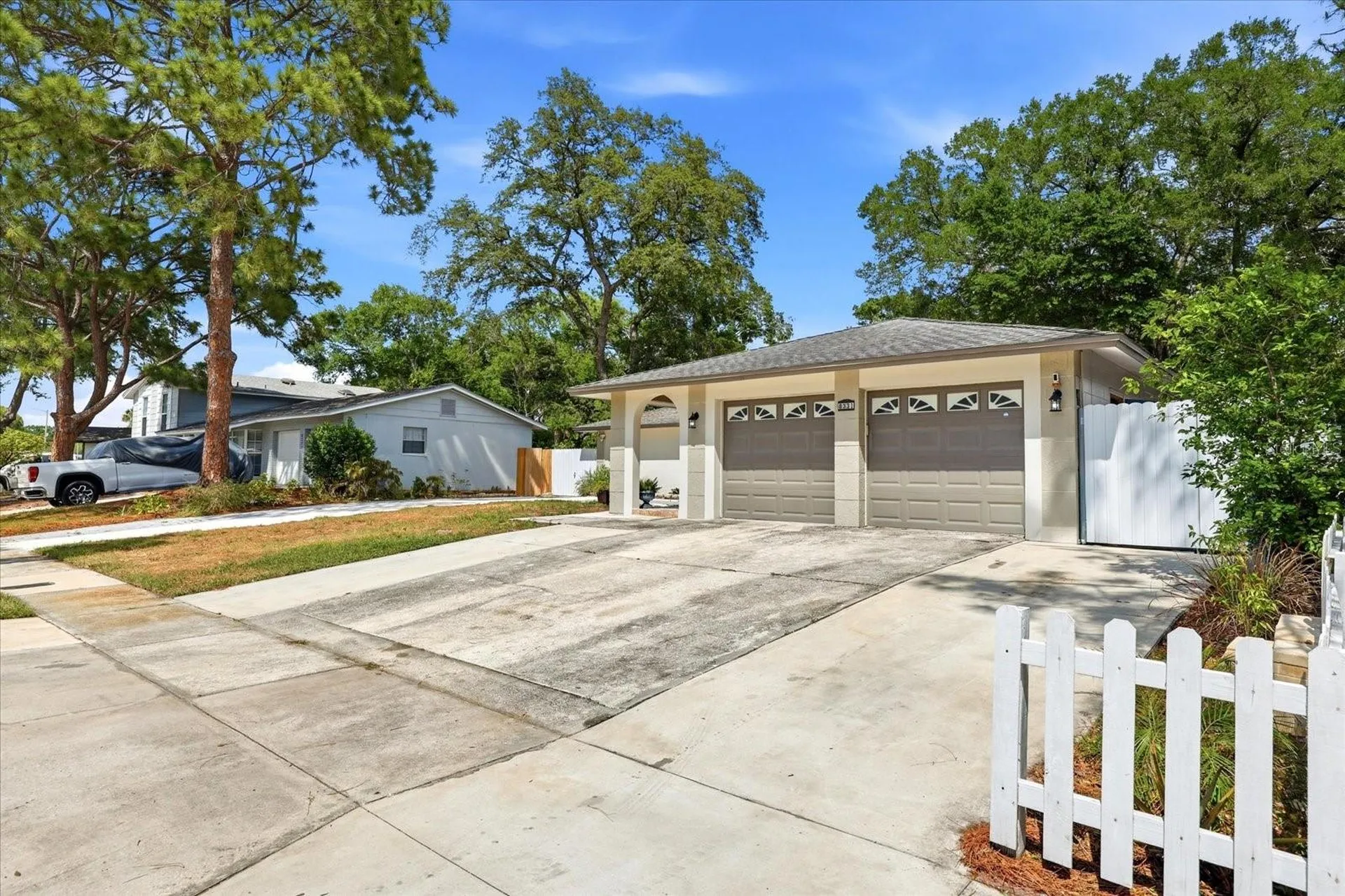 8331 W Pocahontas Avenue Tampa FL 33615