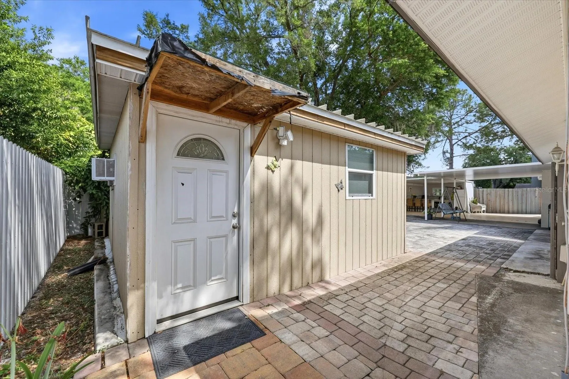 8331 W Pocahontas Avenue Tampa FL 33615