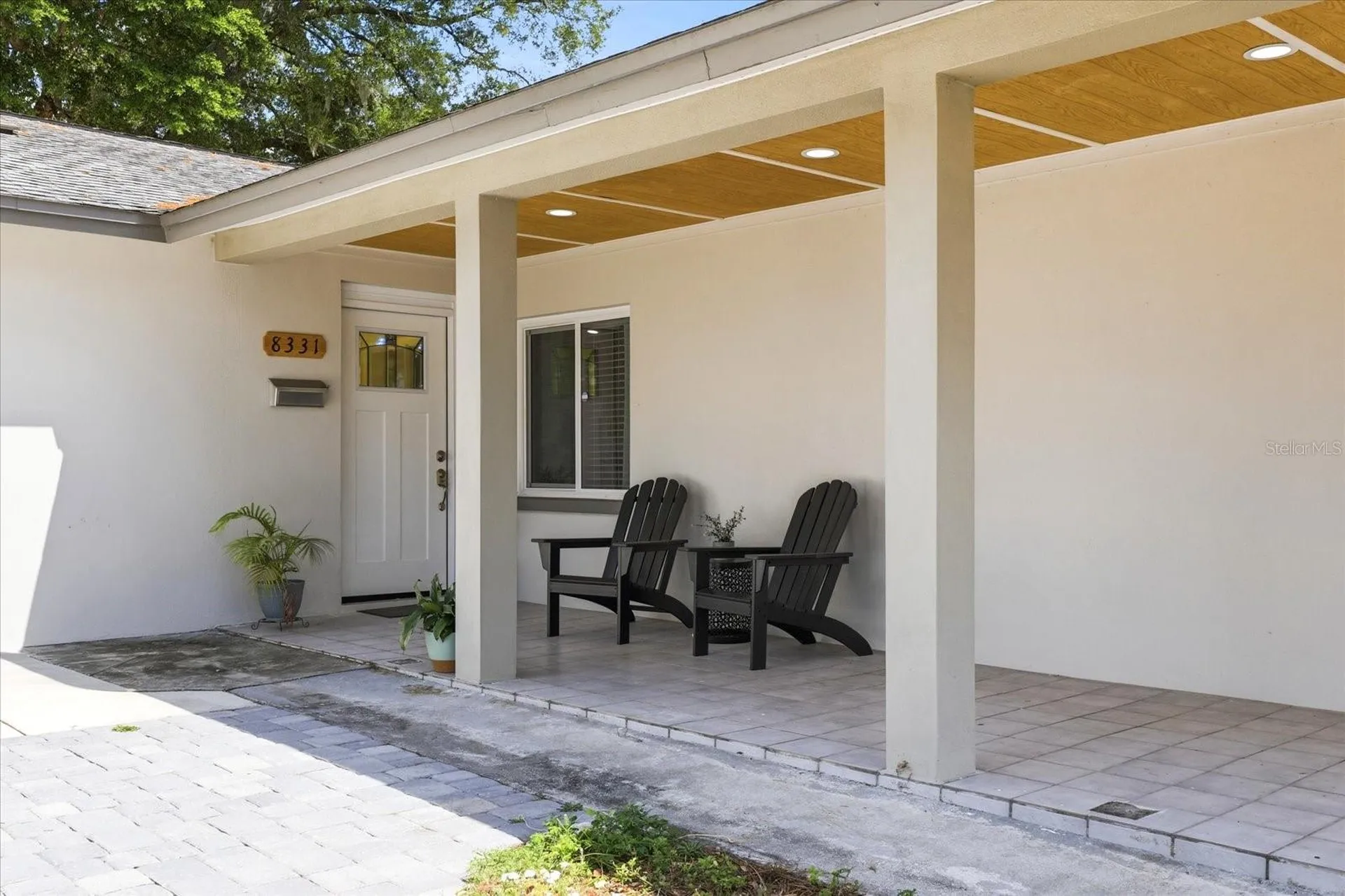 8331 W Pocahontas Avenue Tampa FL 33615