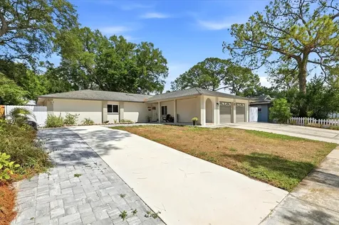 8331 W Pocahontas Avenue Tampa FL 33615