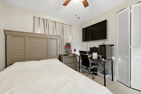 8331 W Pocahontas Avenue Tampa FL 33615