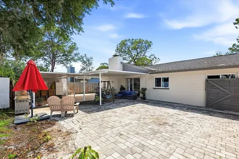 8331 W Pocahontas Avenue Tampa FL 33615