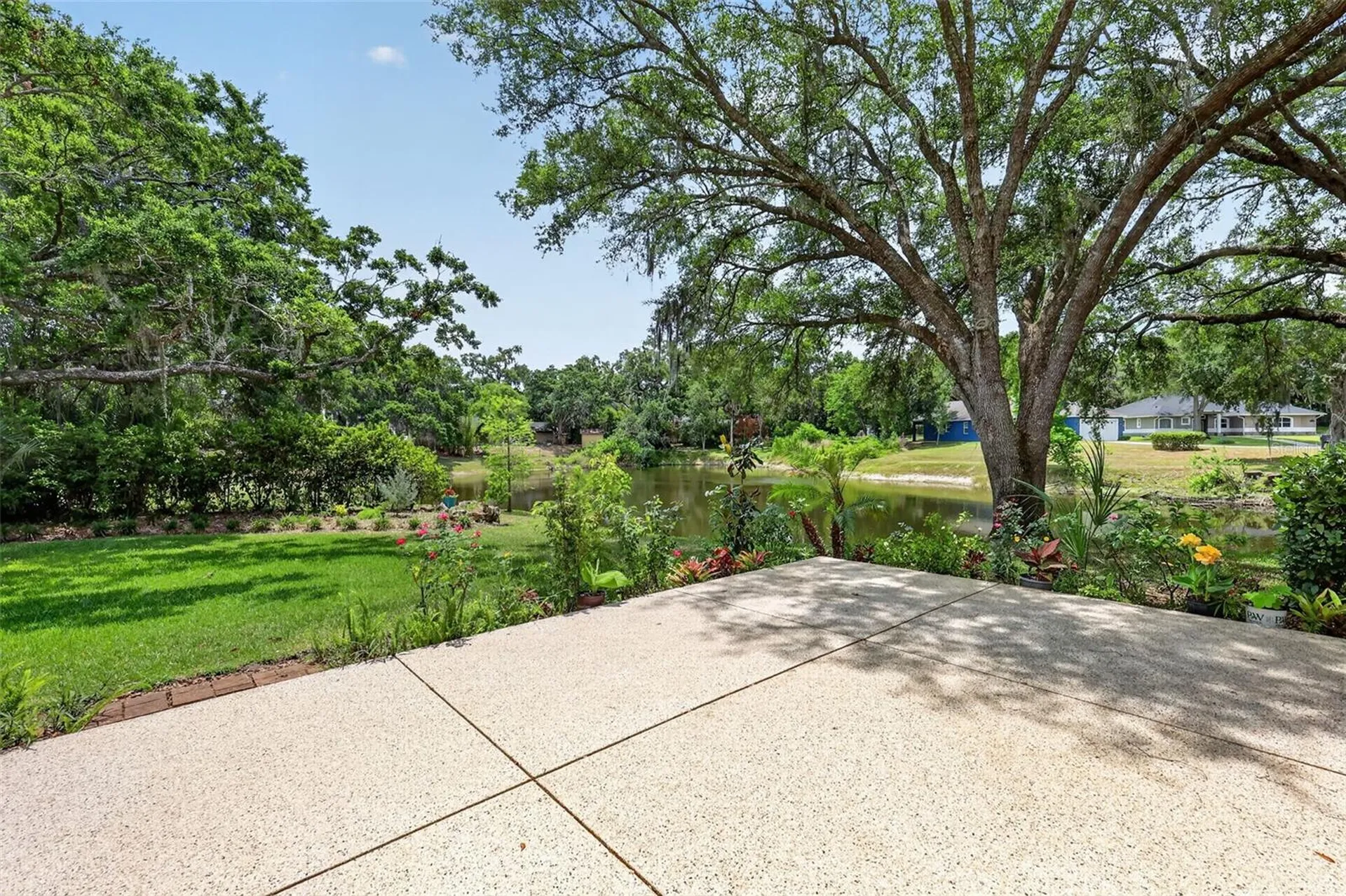 33746 Spring Drive Leesburg FL 34788