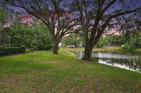 33746 Spring Drive Leesburg FL 34788