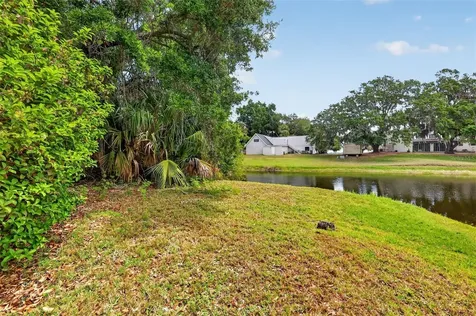 33746 Spring Drive Leesburg FL 34788