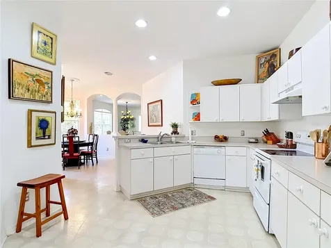 19180 Lake Audubon Drive Tampa FL 33647