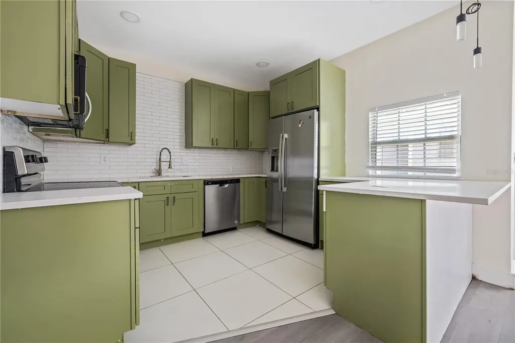8303 N 11th Street Tampa FL 33604