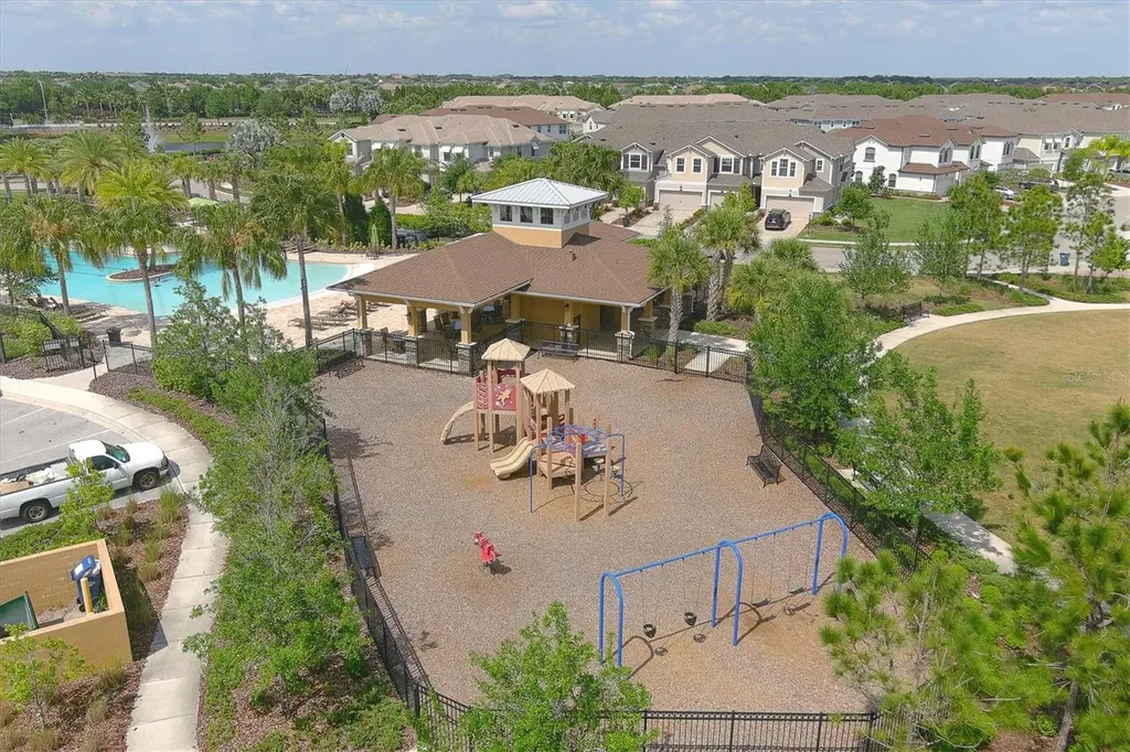 5721 Silverbridge Trail Bradenton FL 34211