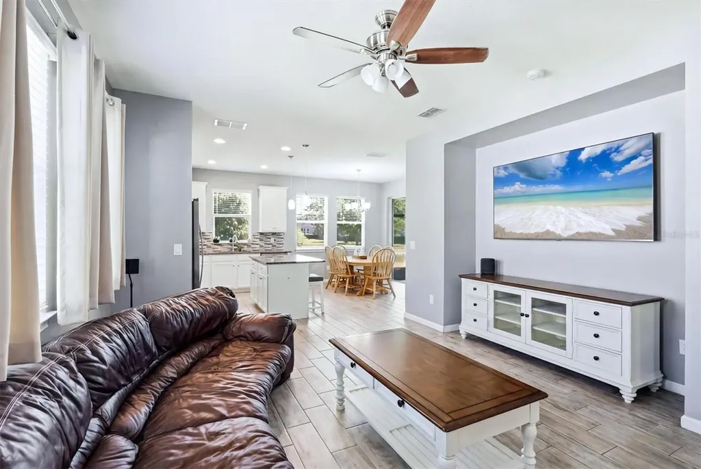 5721 Silverbridge Trail Bradenton FL 34211
