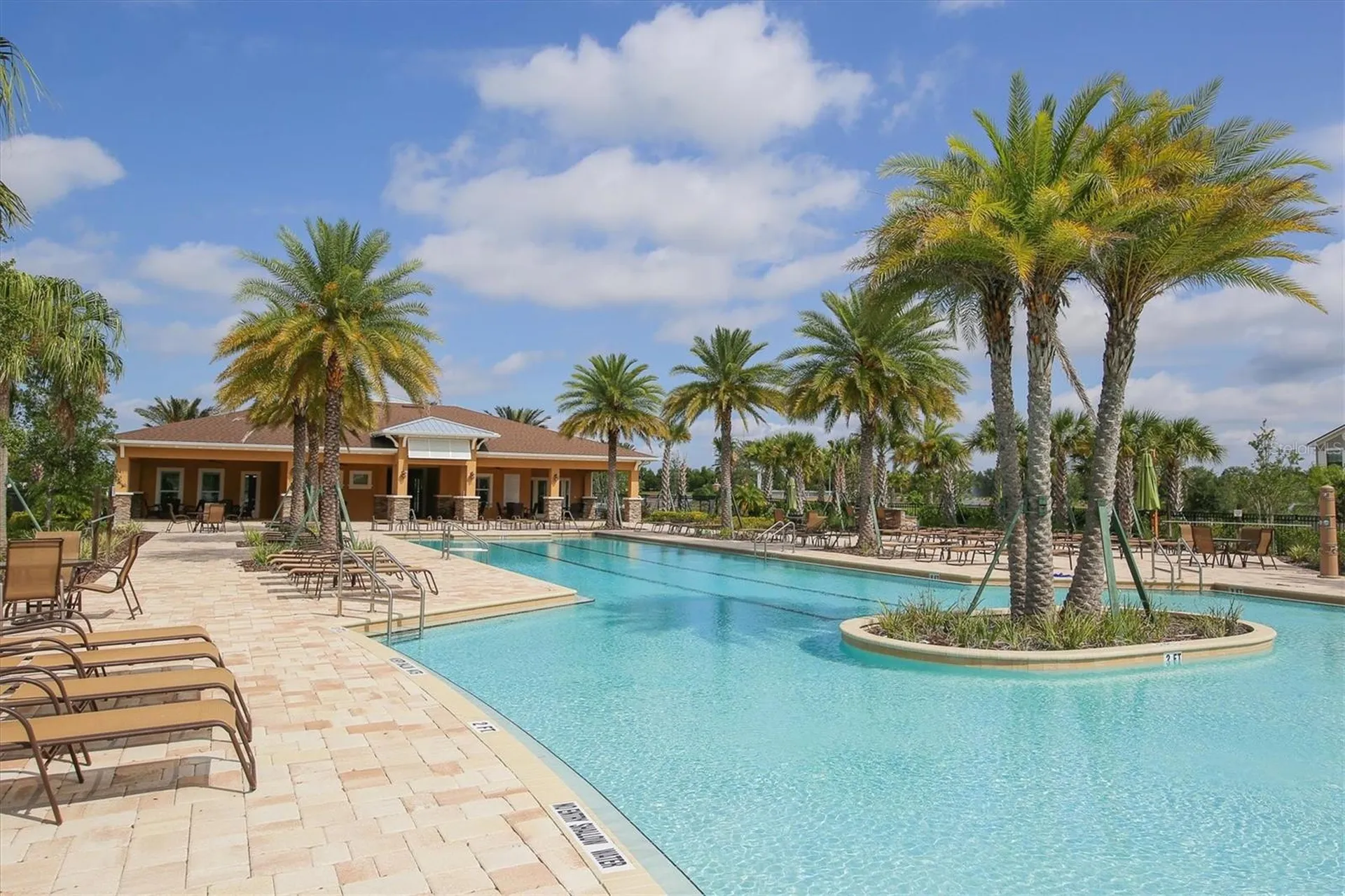 5721 Silverbridge Trail Bradenton FL 34211