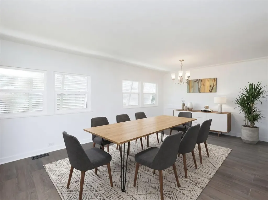 610 Delphinium Drive Venice FL 34293