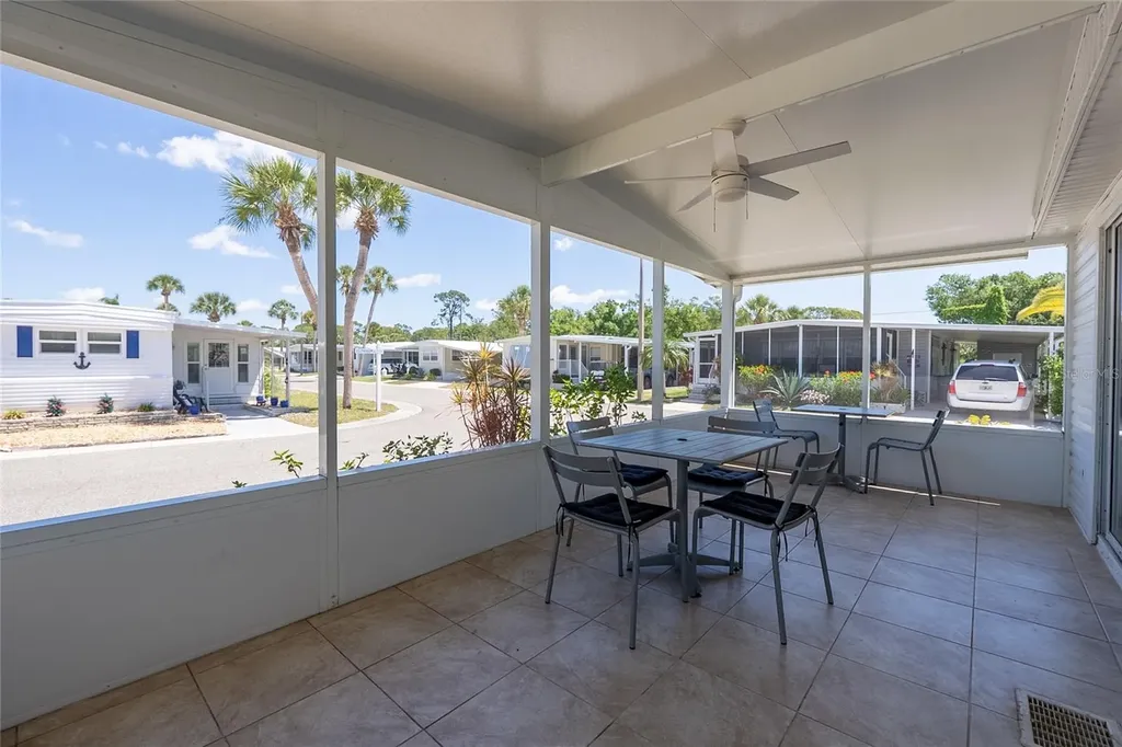 610 Delphinium Drive Venice FL 34293