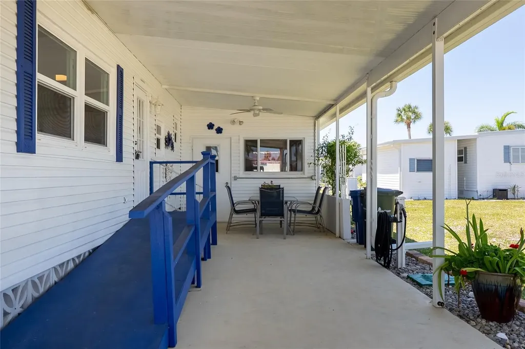 610 Delphinium Drive Venice FL 34293